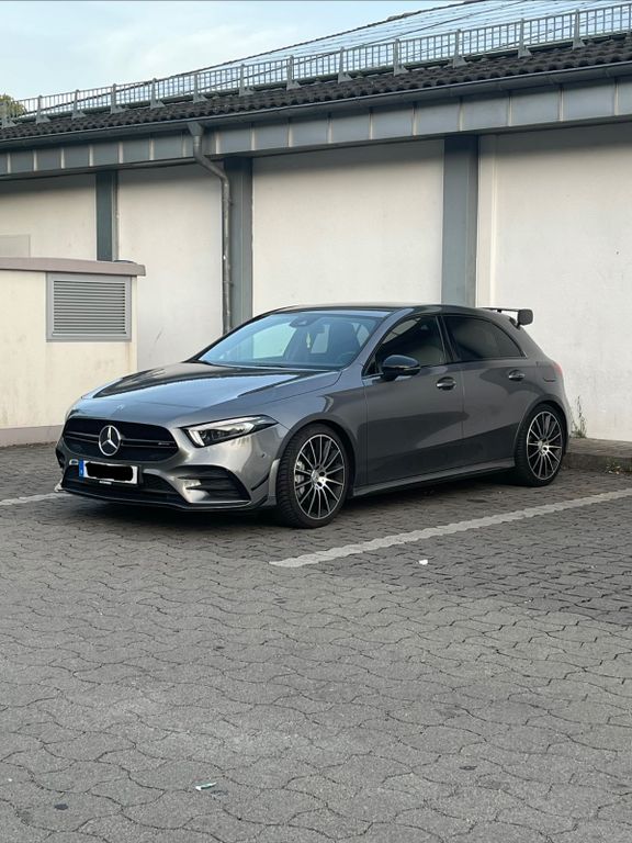 Image of Mercedes-Benz A 35 AMG