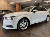 Audi A3 SPB 30 TDI S tronic Admired - Audi A3 mit Diesel-Antrieb: Weiß, Standheizung
