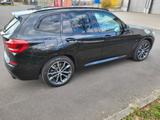 BMW X3 M40d - PANO LED 360°Kamera HUD Keyless - BMW X3 M40 mit Diesel-Antrieb: Vollleder, Verkehrszeichenerkennung