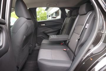 Nissan Qashqai - 10