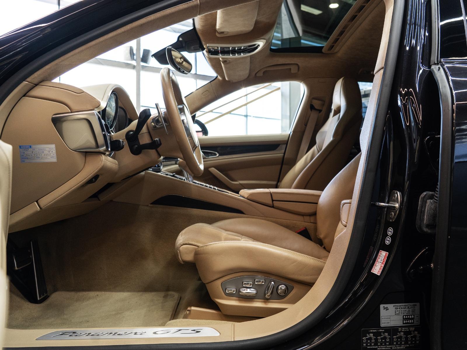 Porsche Panamera GTS