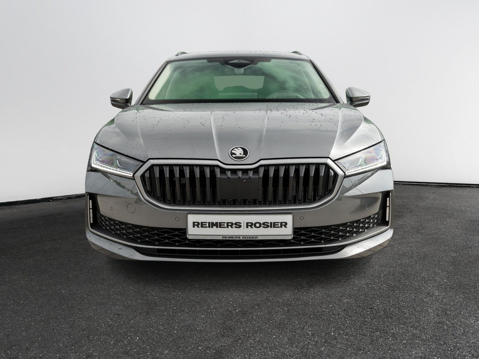 Skoda SUPERB C. SELECTION 2.0 TDI DSG AHK Kam. Navi imagem 3