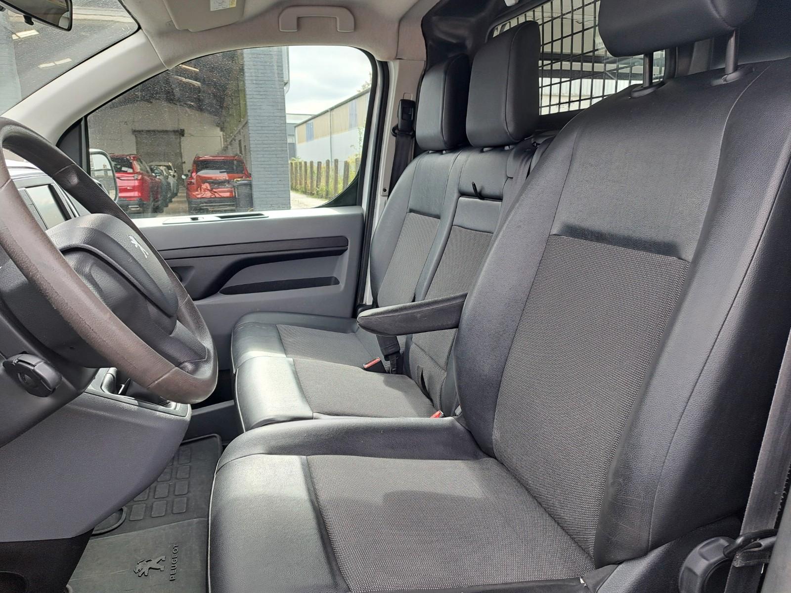 Peugeot Expert Kasten Premium L3 / Klima/Cruise/PDC/AHK