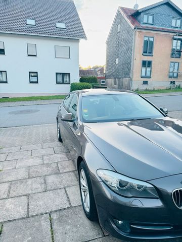 BMW 520D luxuues edition Automatic