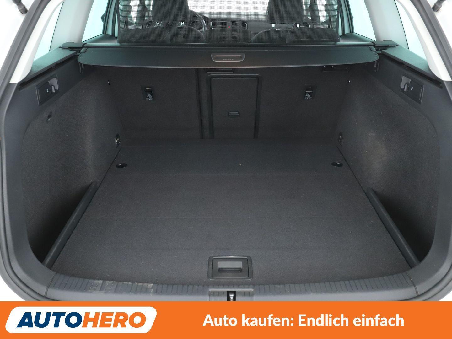 Volkswagen Golf VII 1.4 TSI Highline BlueMotion Tech Aut.*