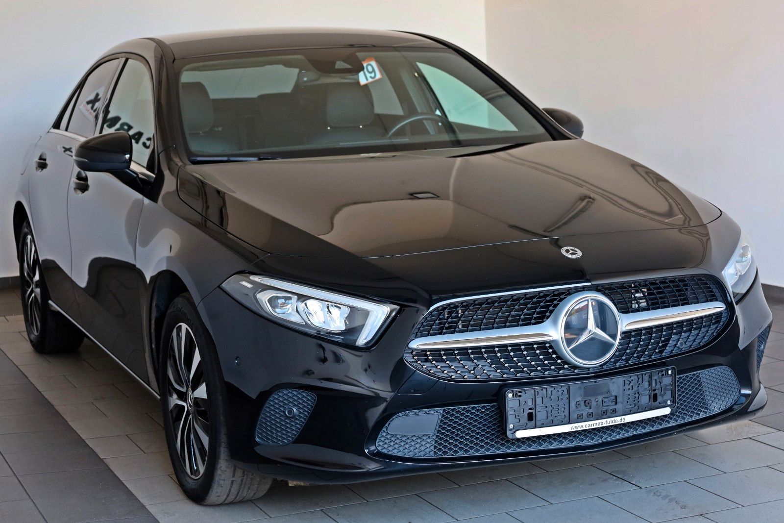 Fahrzeugabbildung Mercedes-Benz A 250 e Style Limo., T.Leder, Navi, LED, Kamera