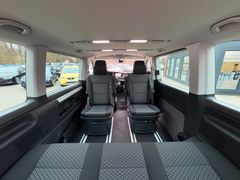 Fahrzeugabbildung Volkswagen T6.1 Multivan STAR EDITION 4MOTION -NAVI*AHK*ACC