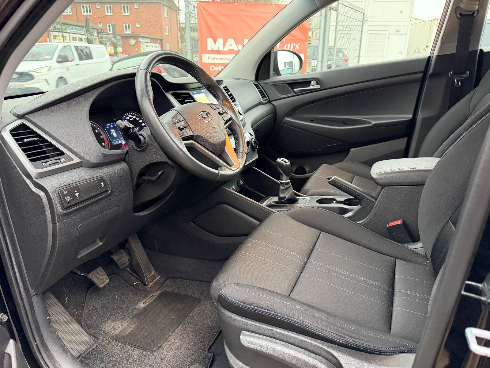 Fahrzeugabbildung Hyundai Tucson 1.6 GDI*KAMERA*NAVI*PDC*SITZHEIZ*PDC*ALU