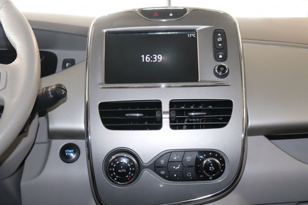 Fahrzeugabbildung Renault ZOE Intens -BOSE-Navi-Kamera-SHZ-