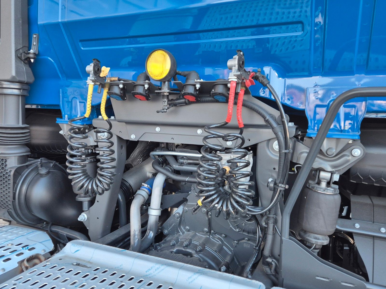 Fahrzeugabbildung Iveco AS440X50T/P ON+ X-Way, Intarder, Alu-Felgen