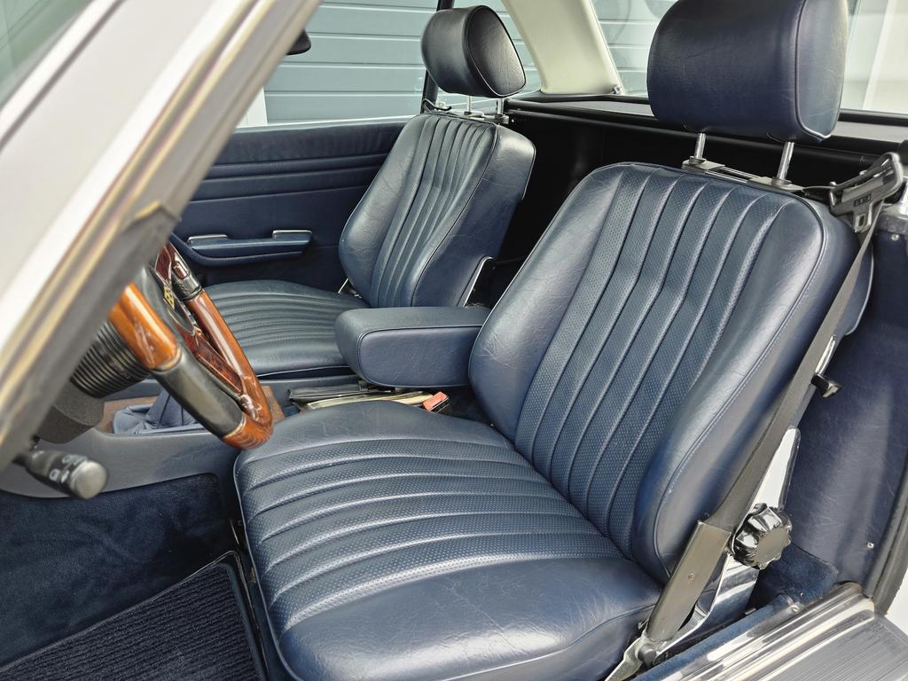 Mercedes-Benz SL 300