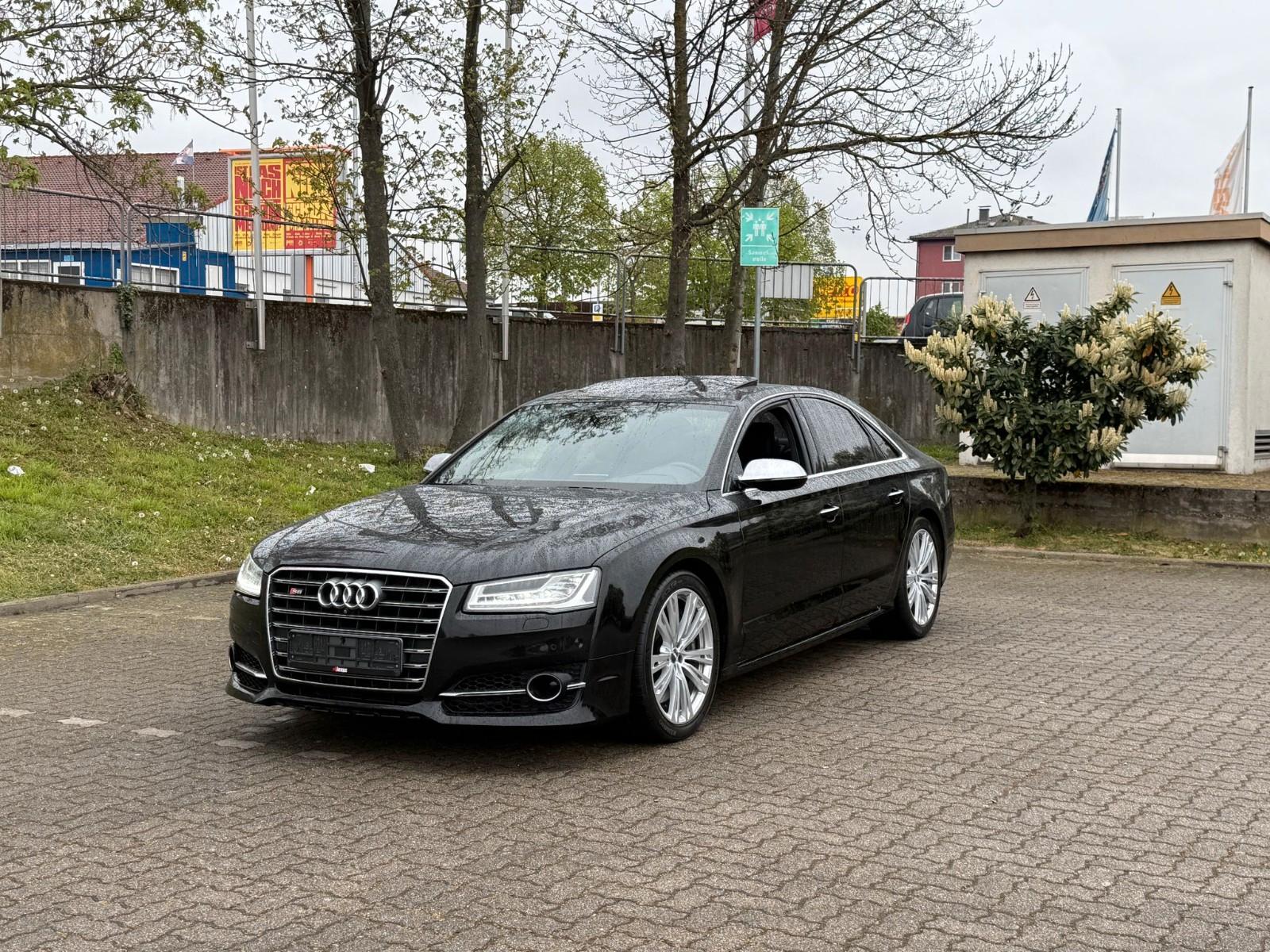 Audi S8 4.0 TFSI quattro/HUD/ACC/GSD/MatrixLED/360°