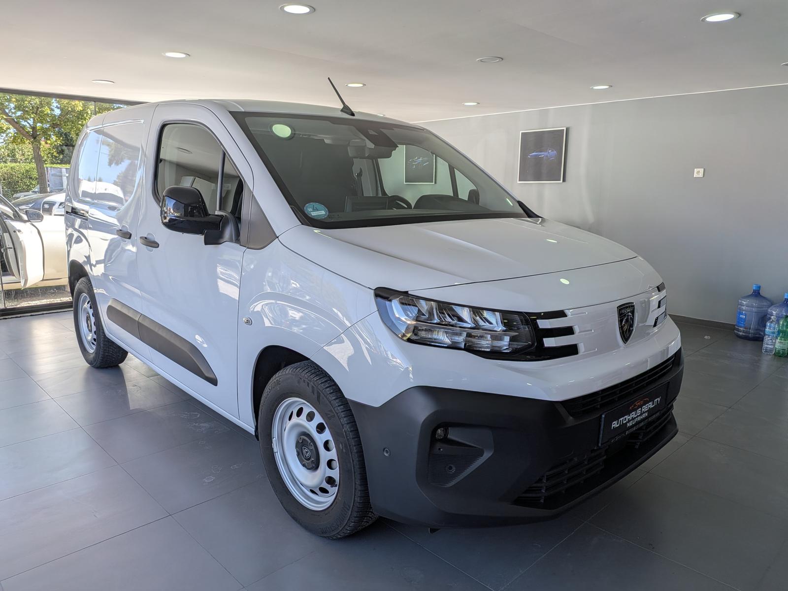 Peugeot Partner L1H1/M+NAVI+360°KAMERA+TOT WINKEL+AUTOMA
