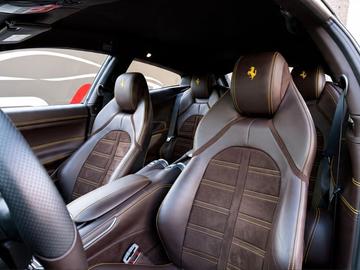 صورة 4 لـ 2020 Ferrari GTC4LUSSO