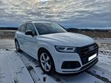 Audi SQ5 3.0 TFSI TIPRONIC QUATTRO AHK STANDHZ LUFT - weiße Audi SQ5
