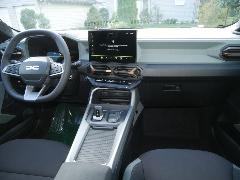 Fahrzeugabbildung Dacia Bigster Extreme Hybrid-G 140 Automatik