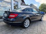 Mercedes-Benz C Coupe 350 CGI BlueEfficiency COMAND Bi-Xenon - Mercedes-Benz C 350 mit Benzin-Antrieb