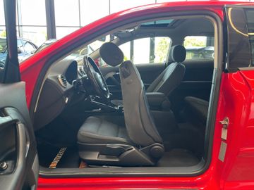 Audi A3 2.0 TDI Attraction*TÜV1226*Klima*Schiebedach