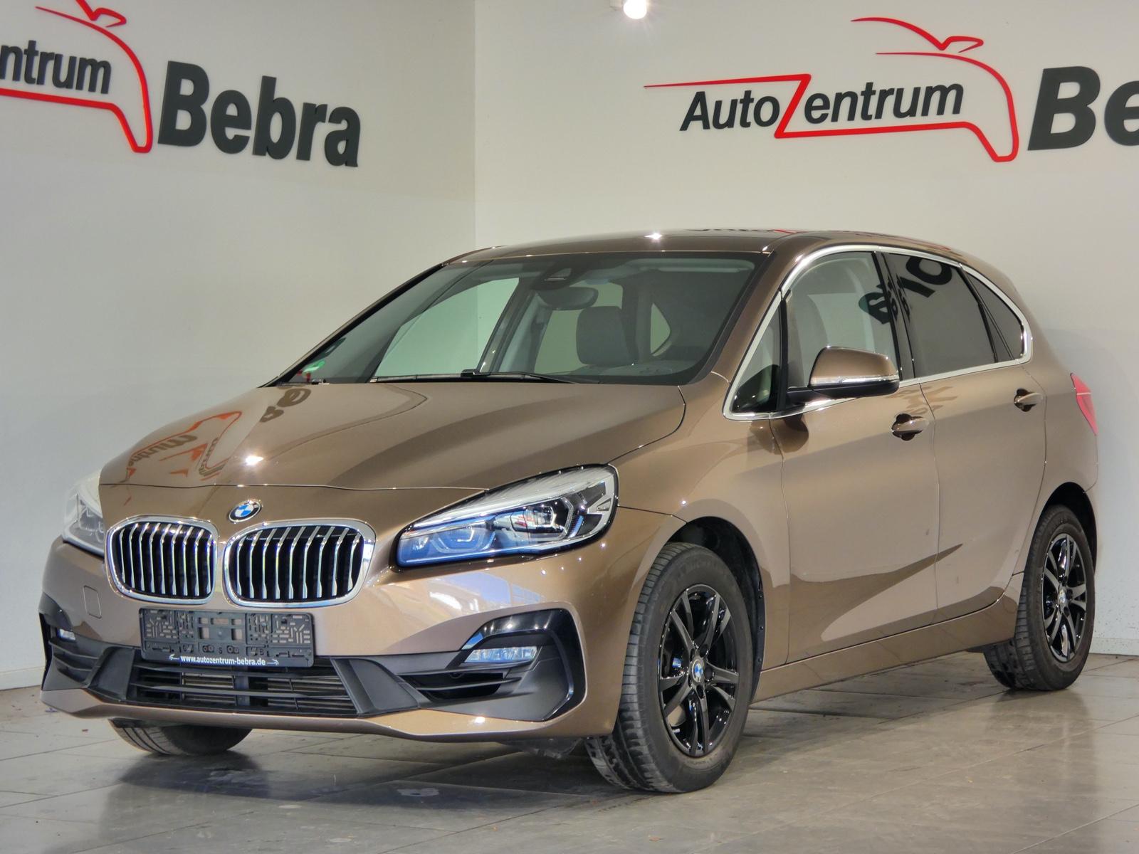 BMW 218i Active Tourer Advant. LED/Navi/Leder/Kamera