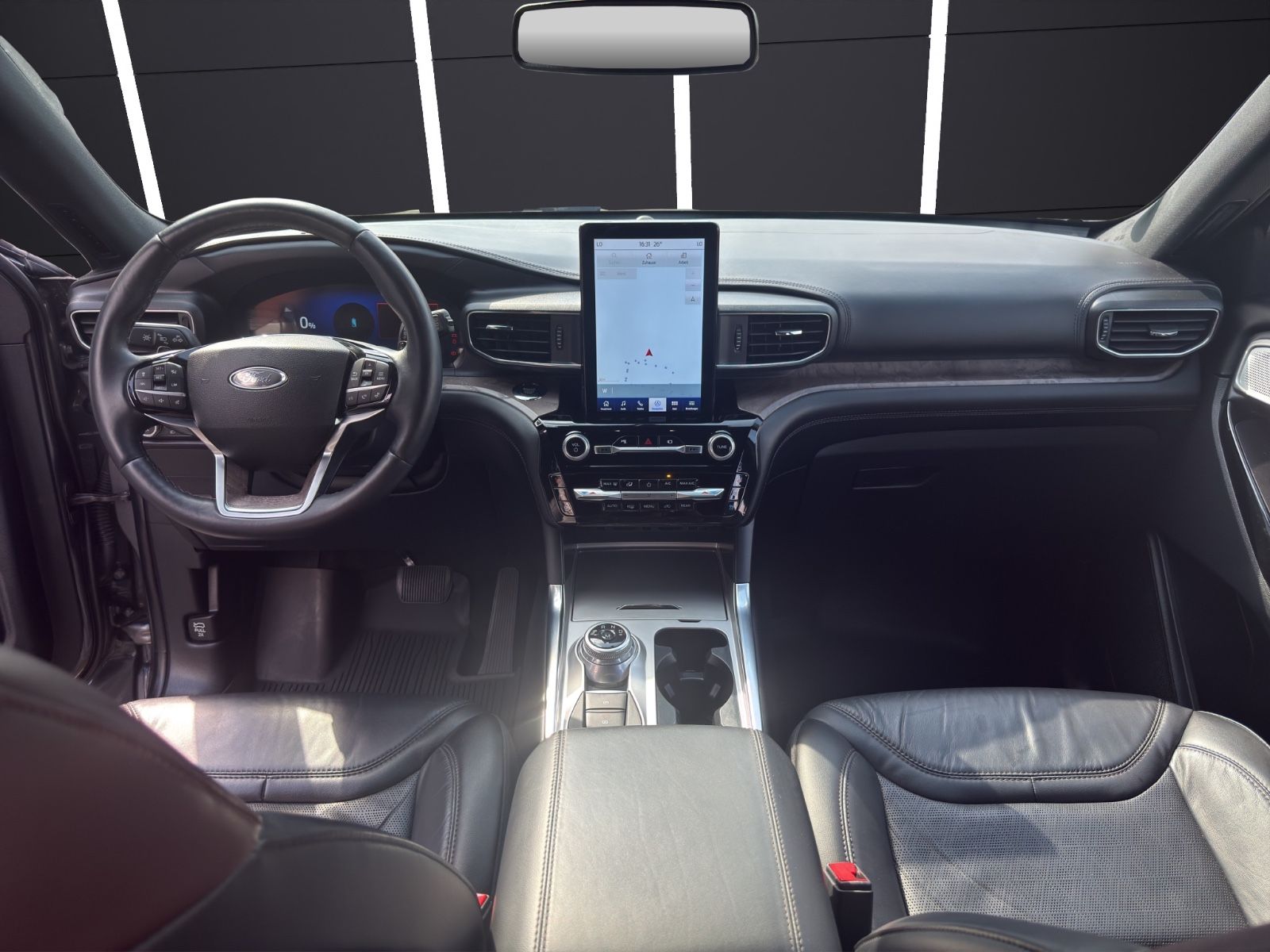 Fahrzeugabbildung Ford Explorer Platinum Plug-in-Hybrid 4x4*Pano*B&O*