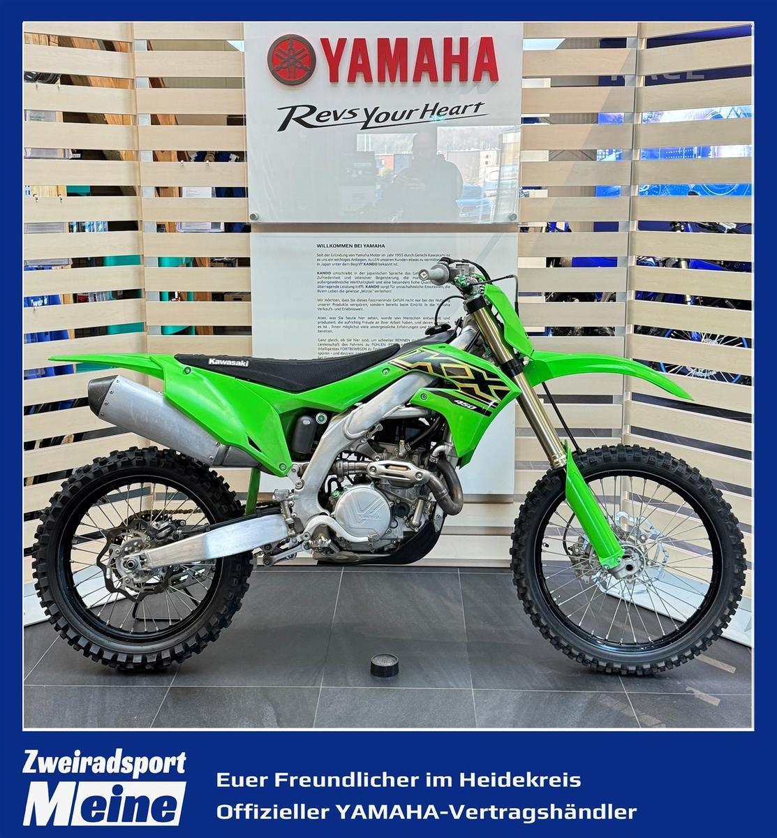 Kawasaki KX450F * Modell 2021 * 1. Hand *