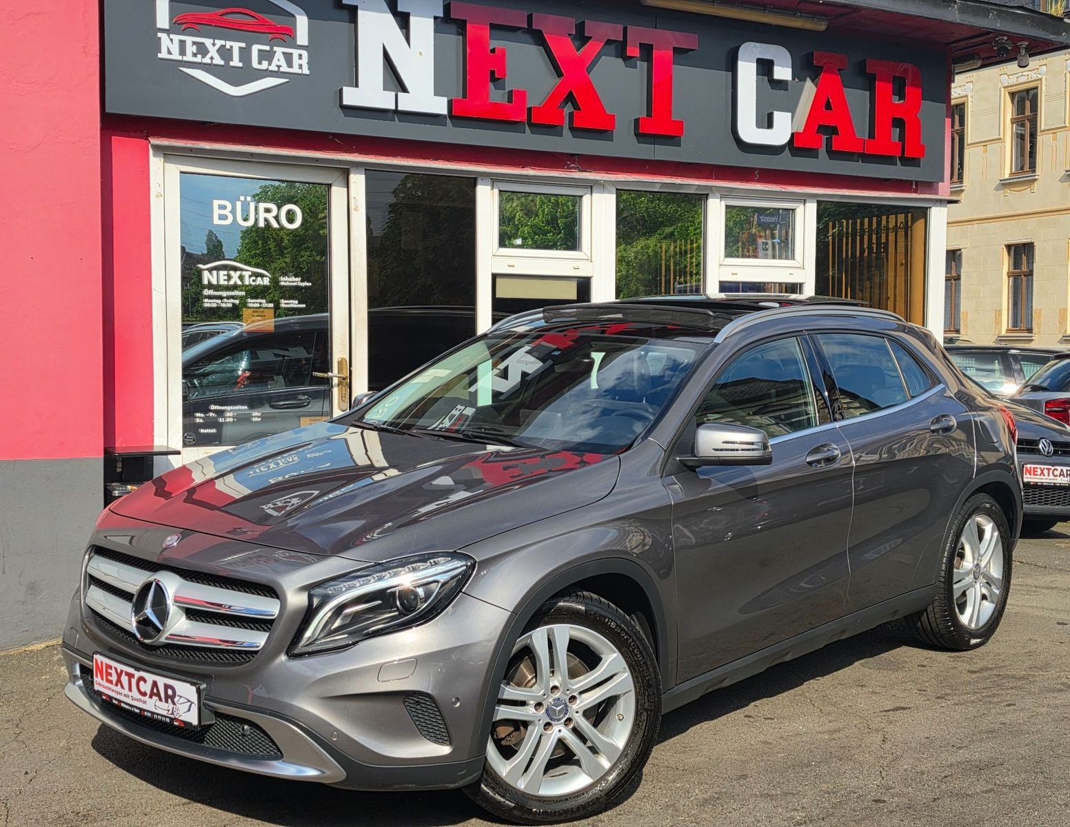 MERCEDES-BENZ GLA 250 Urban|7G-DTC|4Matic/Pano/Navi/Kamera|Led