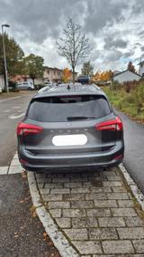 Ford Focus Kombi 1,5l (4Zyl.) 150PS Automatik  - Ford Focus: 1.4