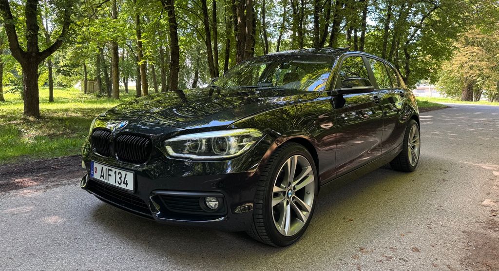 Image of BMW 120