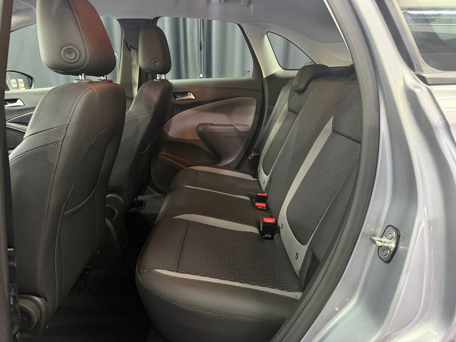 Fahrzeugabbildung Opel Crossland (X)1.2 DI Turbo Innovation|AUTOMATIK