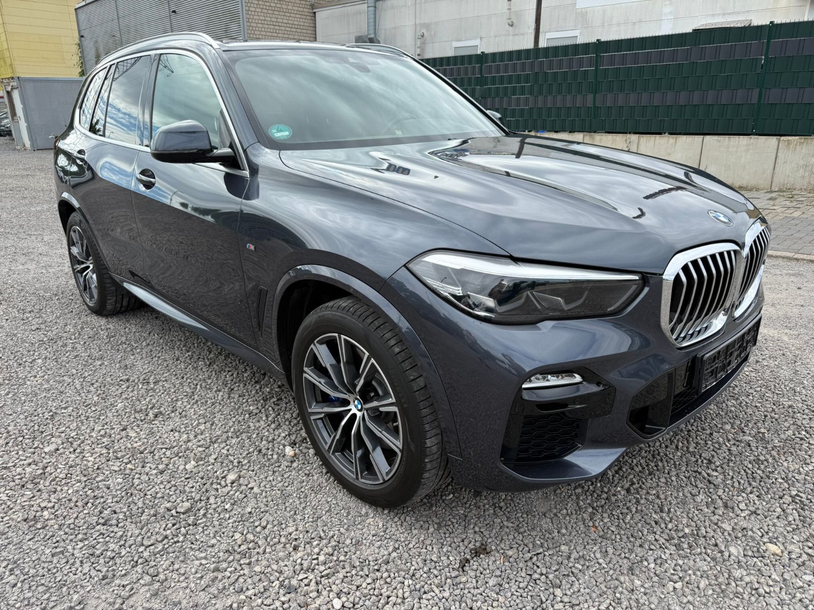 BMW X5 xDrive 30 d M Sport*PANO*HEADUP*8-FACHBEREIFT