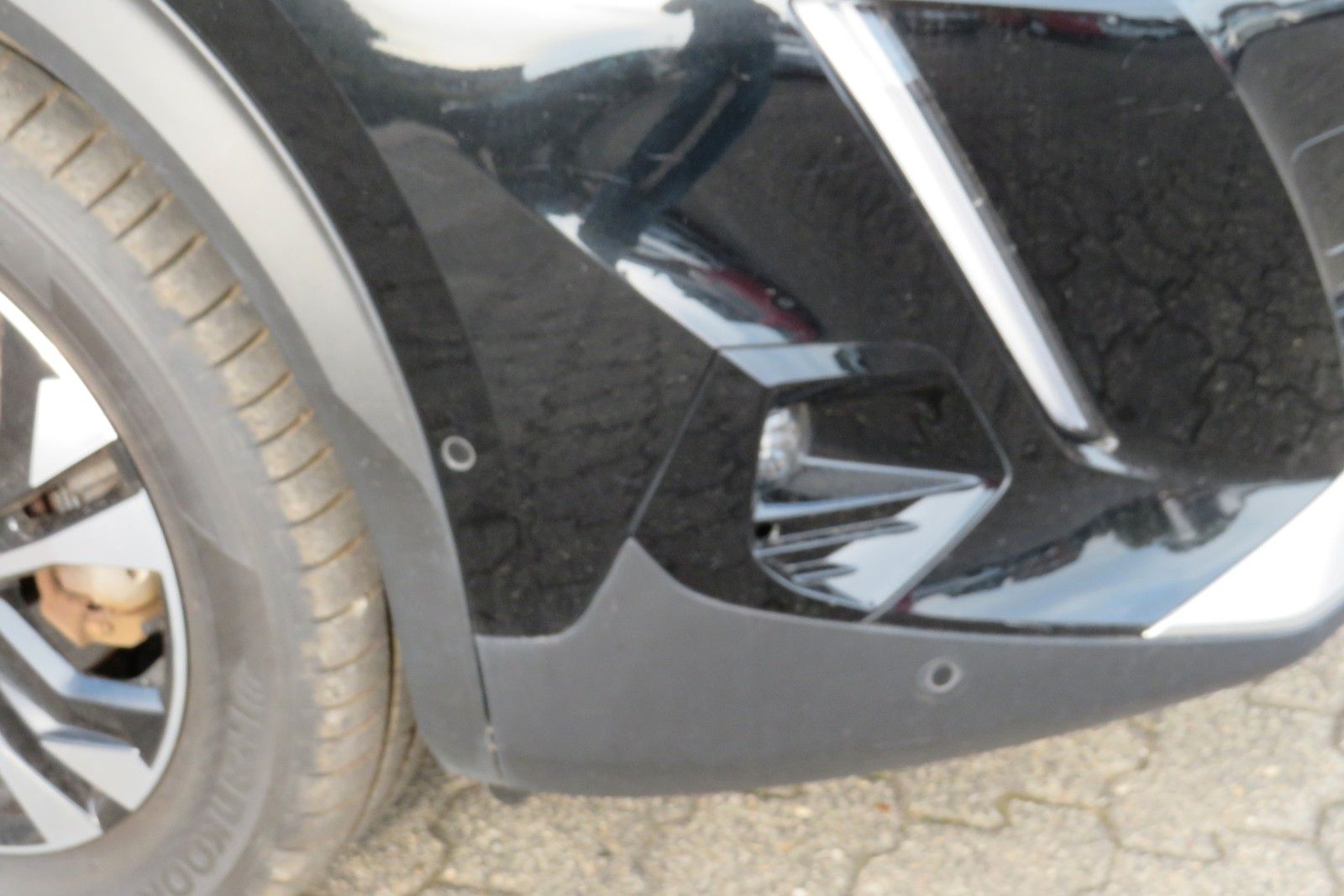 Fahrzeugabbildung Peugeot 2008 e- GT PDC KAMERA NAVI SITZH.