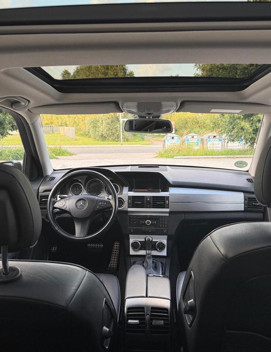 Mercedes-Benz GLK350 2009 — photo 7