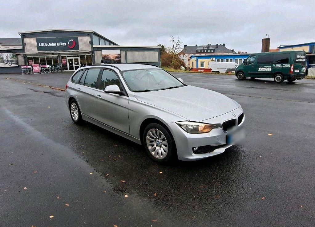 BMW X5 2012 — interior