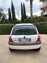 Renault Clio 1.2 cat 5 porte RT - Renault Clio aus 2000: 1.2