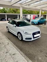 Audi AUDI A1 2 Fach S Line LED Xenonscheinwerfe... - Audi A4: Kleinwagen