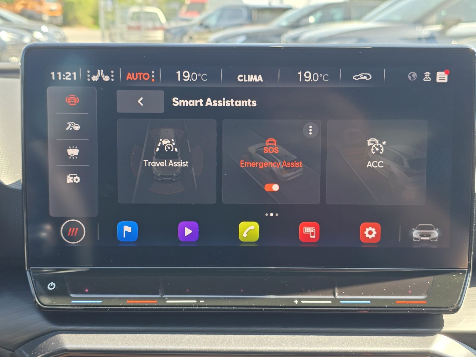 Fahrzeugabbildung CUPRA Leon 1.5 eTSI DSG MATRIX-LED*ACC*AHK*KAMERA*18"