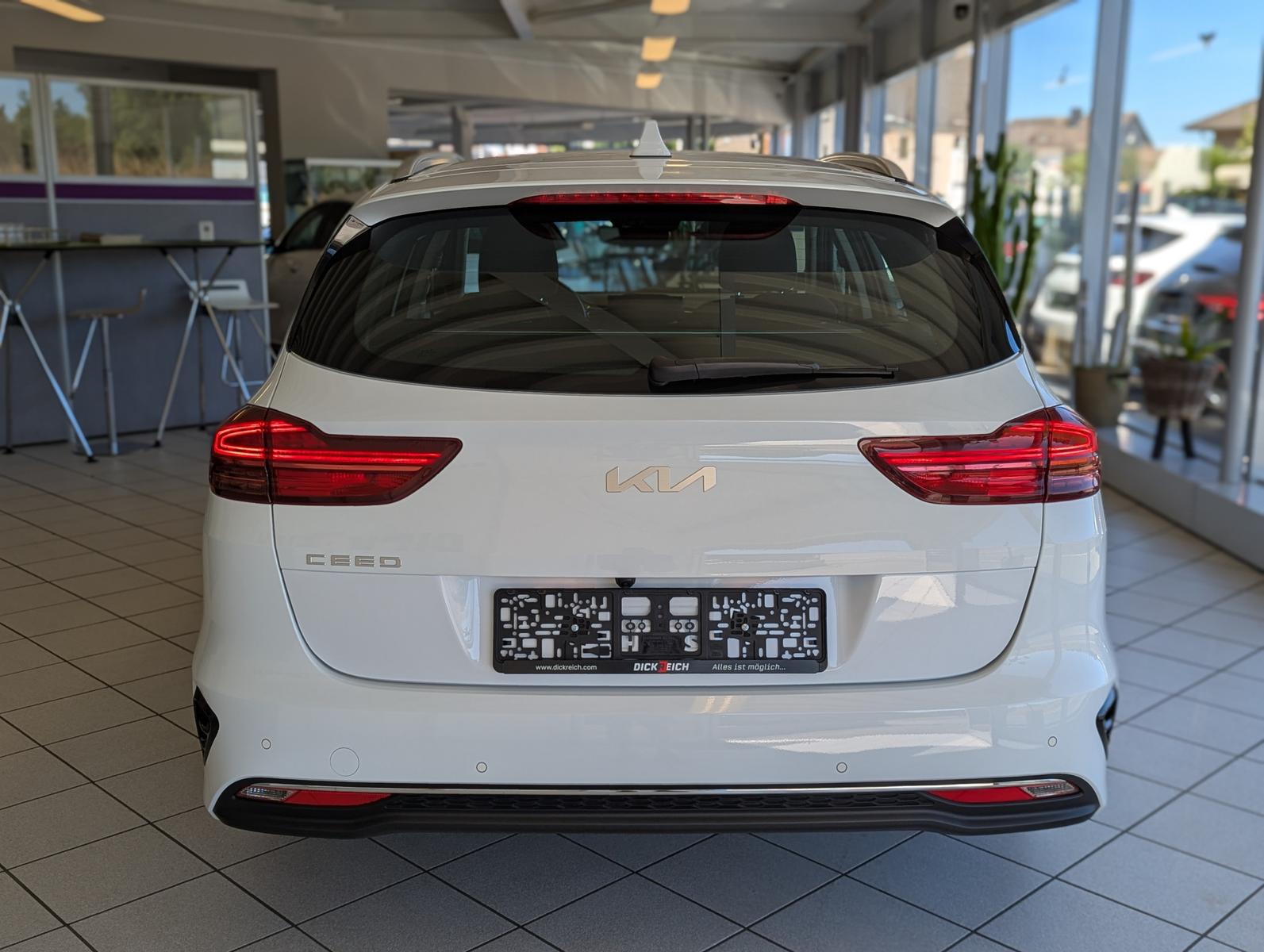 Kia cee'd Sportswagon 1.5 DCT Spirit LED JBL Cam 7J