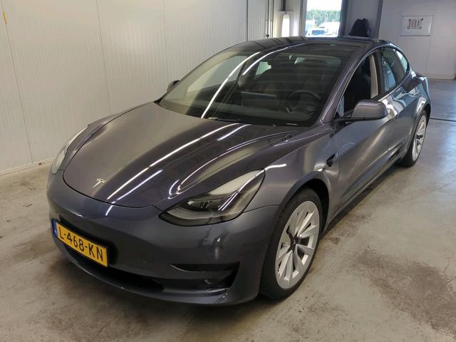 TESLA Model 3 Standard RWD Plus [ LFP-ACCU+FSD+WARMTEP