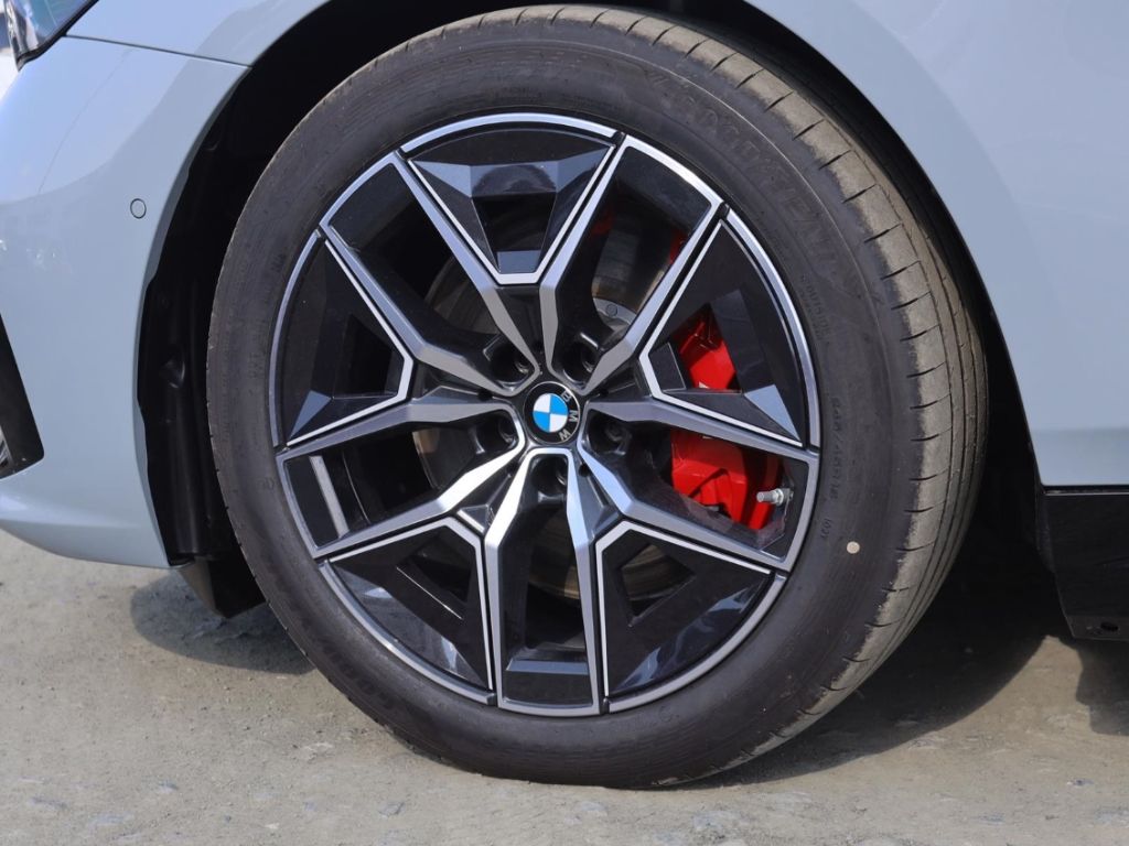 BMW i5 - Bild 6