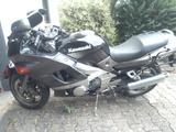 Kawasaki ZZR600 - KAWASAKI ZZR 600