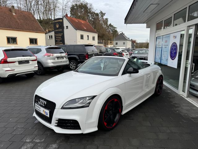 Audi TT RS + *S. TRONIC*ALCANTARA*NAVI*XENON*