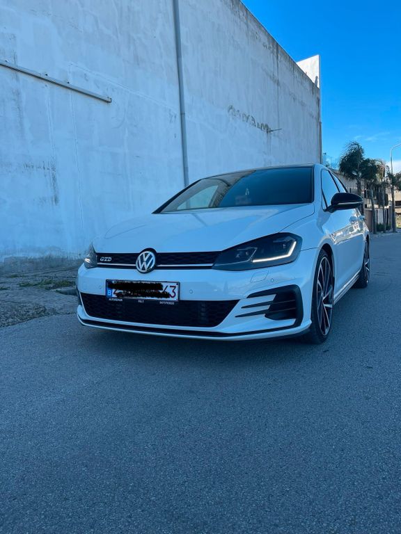 Image of Volkswagen Golf