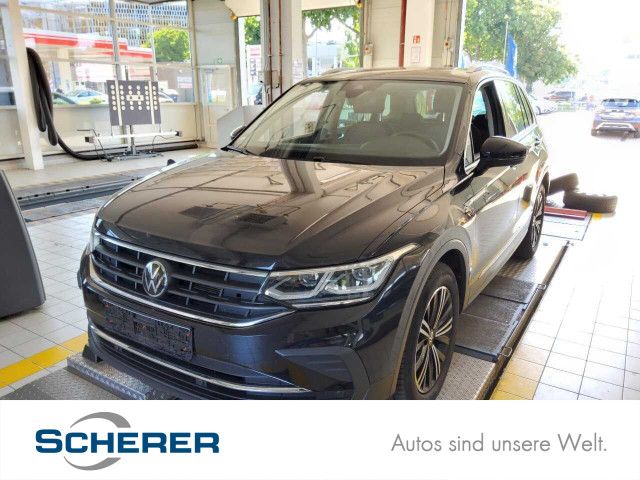 Tiguan 2.0 TDI Life DSG NAVI AHK MATRIX 18" Keyl