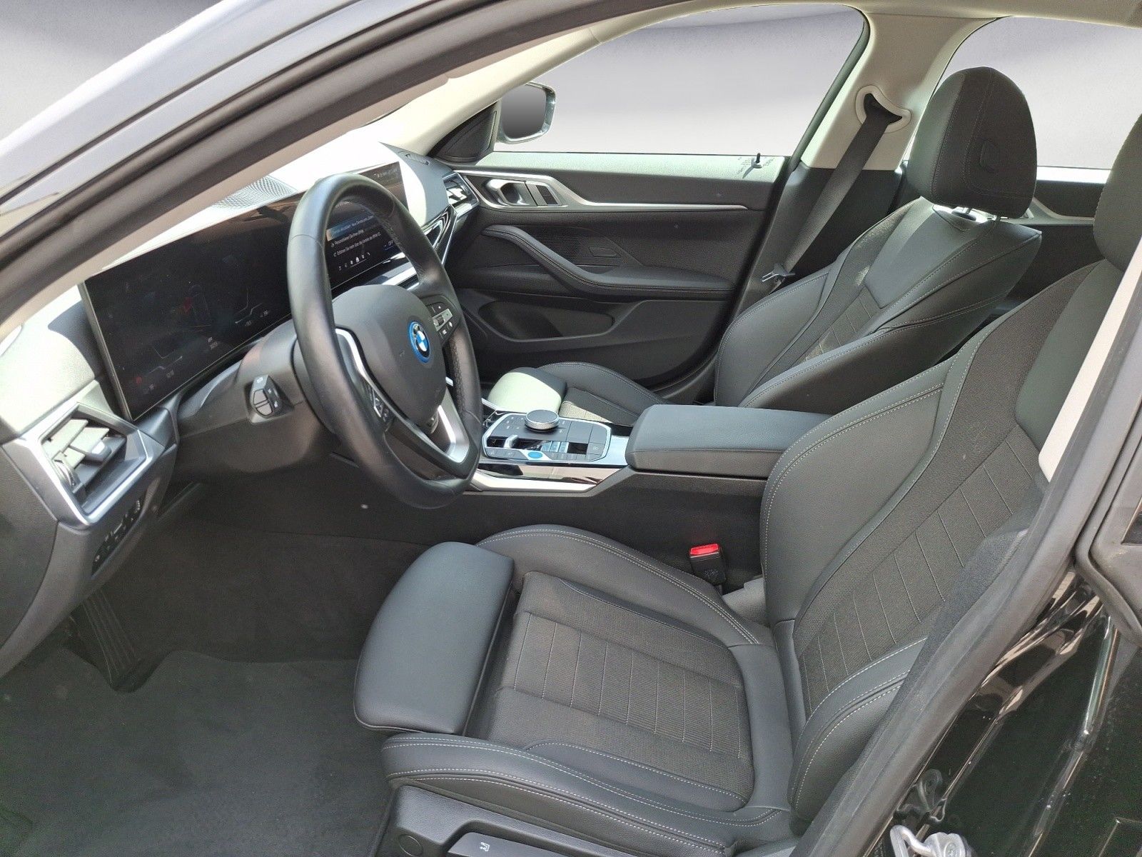 BMW i4 eDrive35 Klimaaut. HIFI Sitzhzg. Vorn foto 11