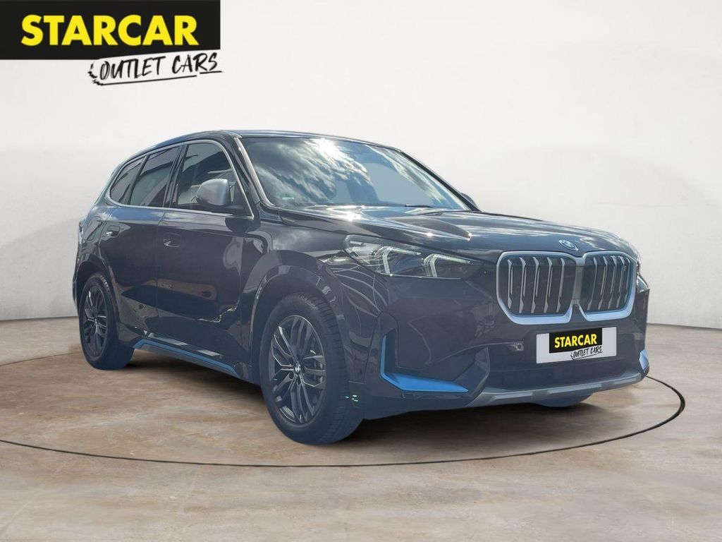 iX1 xDRIVE 30 xLINE+AHK+HUD+LEDER+LIVE-COKPIT-PR