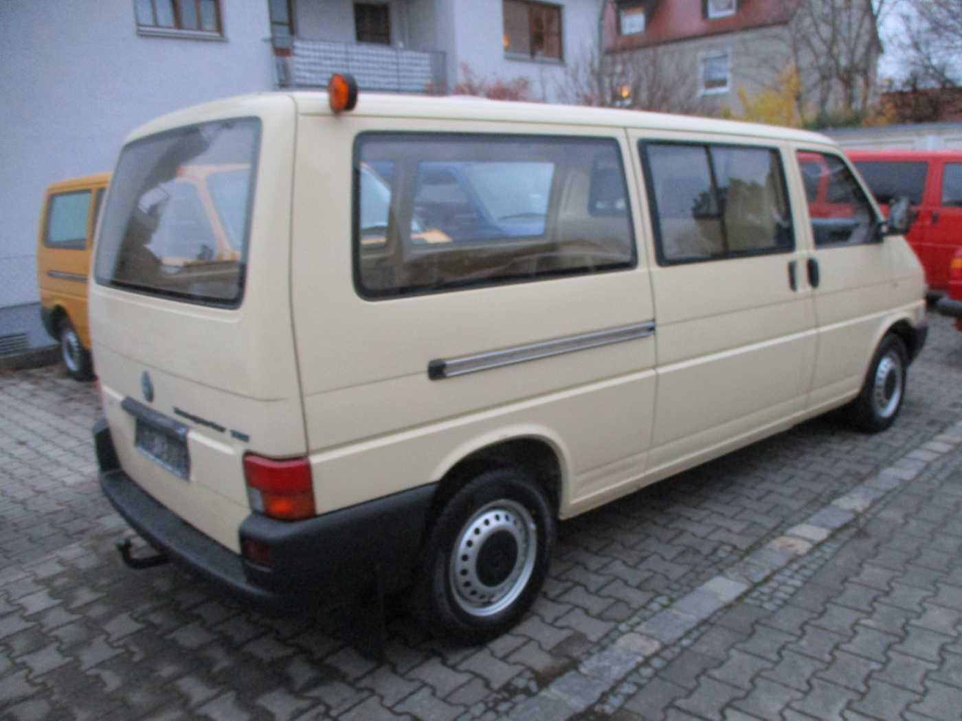 Volkswagen T4 Bus Kombi 2,5TDI, langer Radstand,