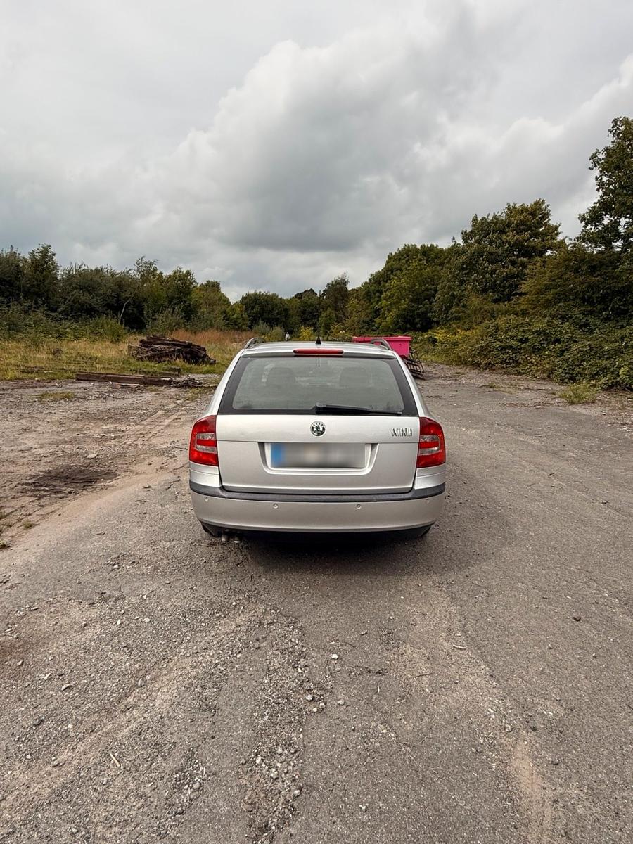 Skoda Octavia 2005 — двигун 105 HP (77kW)