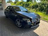 Mercedes-Benz Mercedes Benz E220d AMG Line 9G-Tronic - Mercedes-Benz E 220 Gebrauchtwagen in Karlsruhe