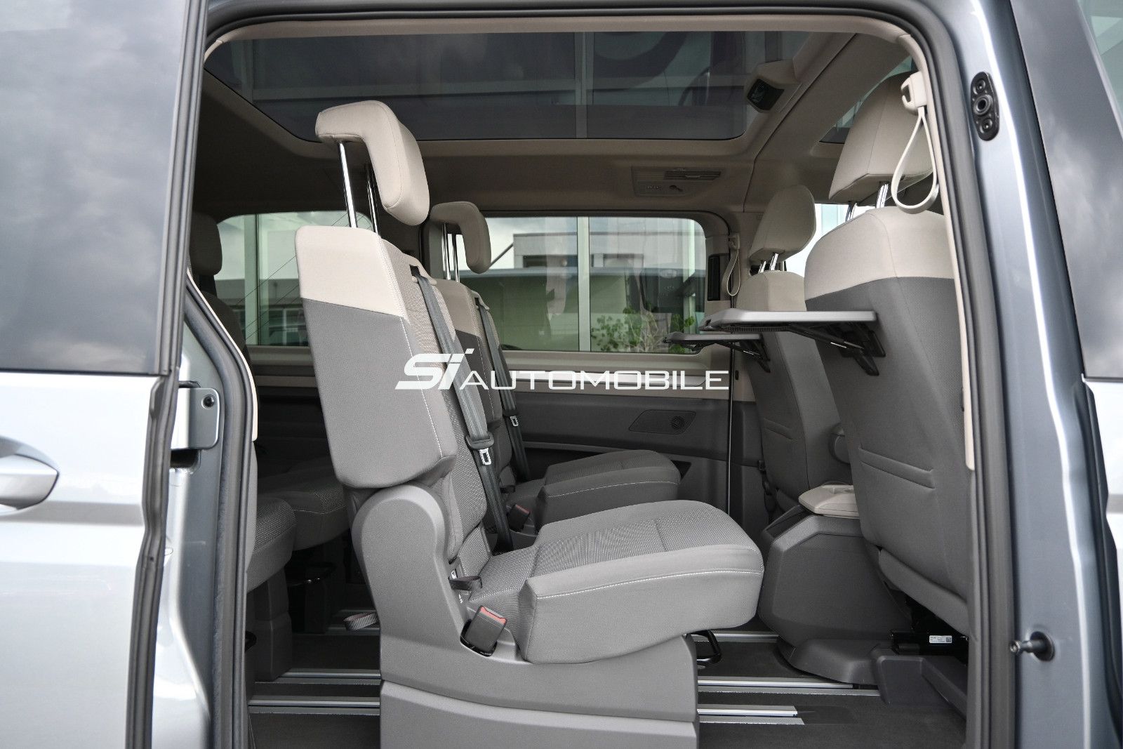 Fahrzeugabbildung Volkswagen T7 Multivan 2.0 TSI DSG °ACC°AHK°HUD°PANO°STHZG°