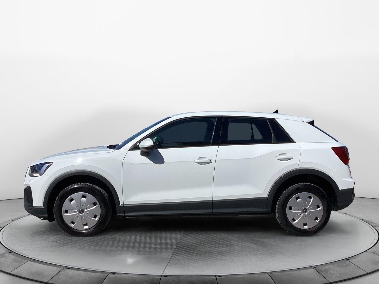 Audi Q2 30 TFSI, LED, PDC, MFL, CarPlay, Sitzh.
